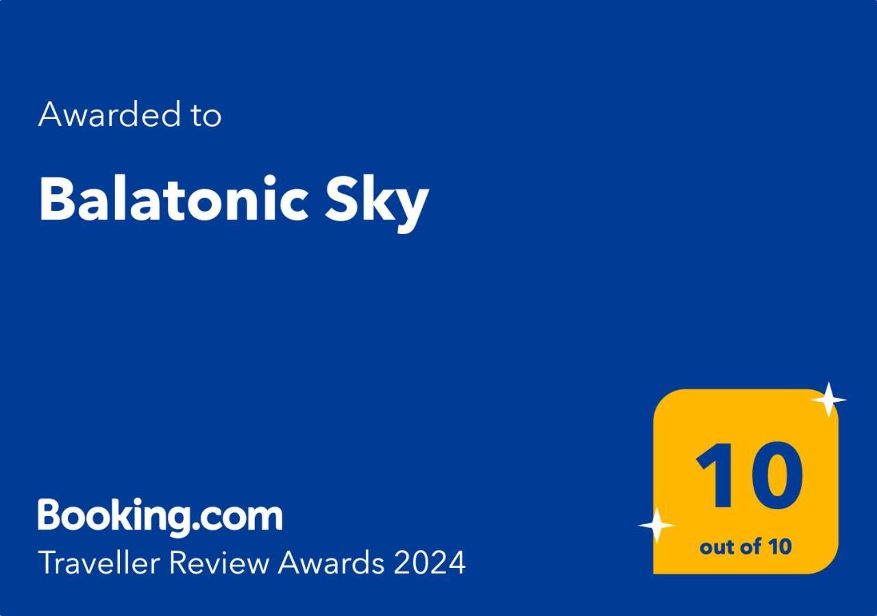 Balatonic Sky Lägenhet Zamárdi Exteriör bild